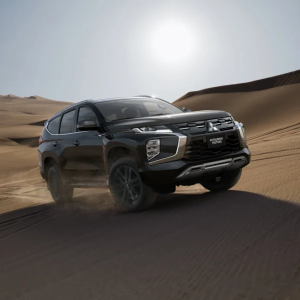 Mitsubishi Pajero Sport Legend Black 2025