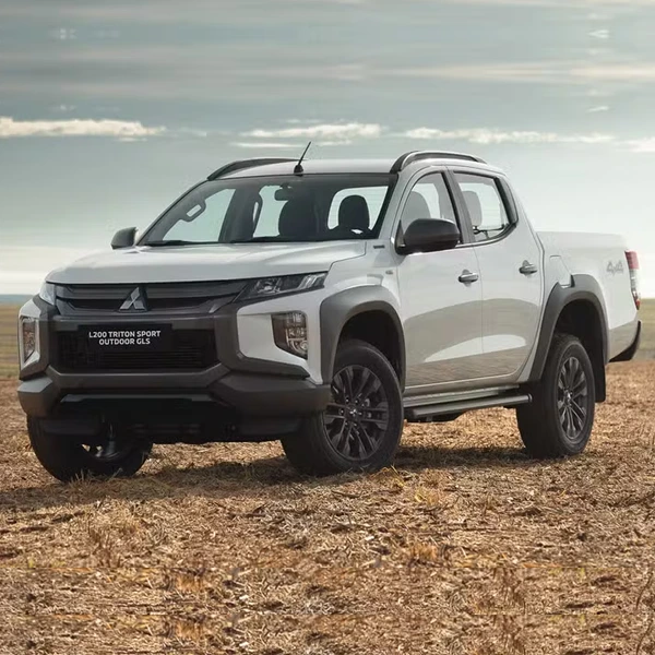 Mitsubishi L200 Triton Sport Outdoor Plus 2025